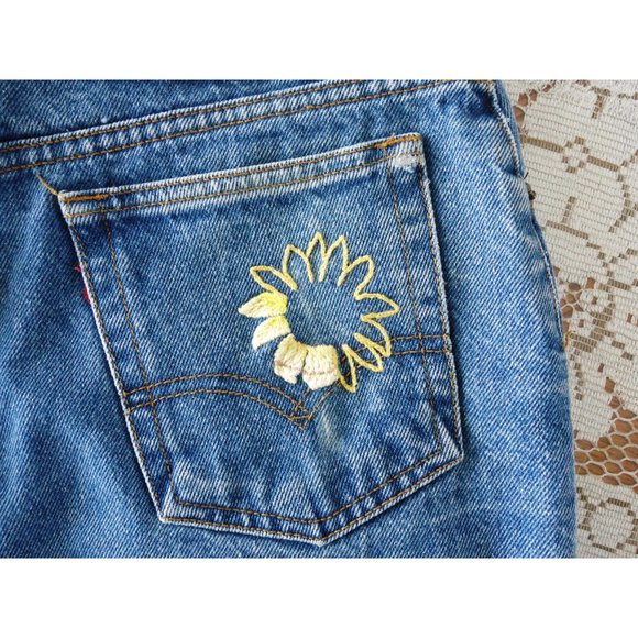 Vintage 80s Levi's 505 Stonewash Blue Flower Embroidery High Waist Jeans 28 29 - Picture 9 of 13